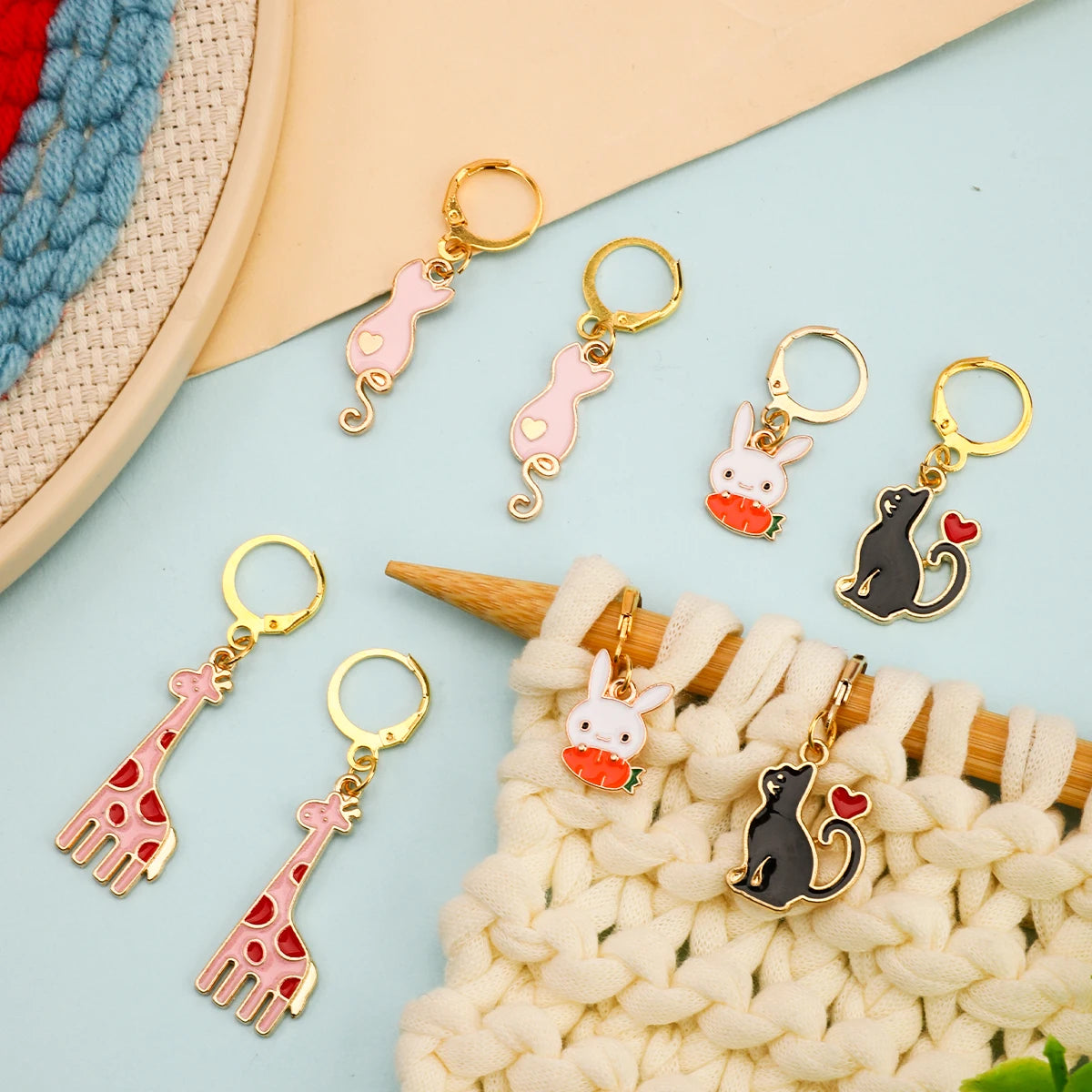 Stitch Markers, Needle Clip & Counter Accessories for Knitting Projects